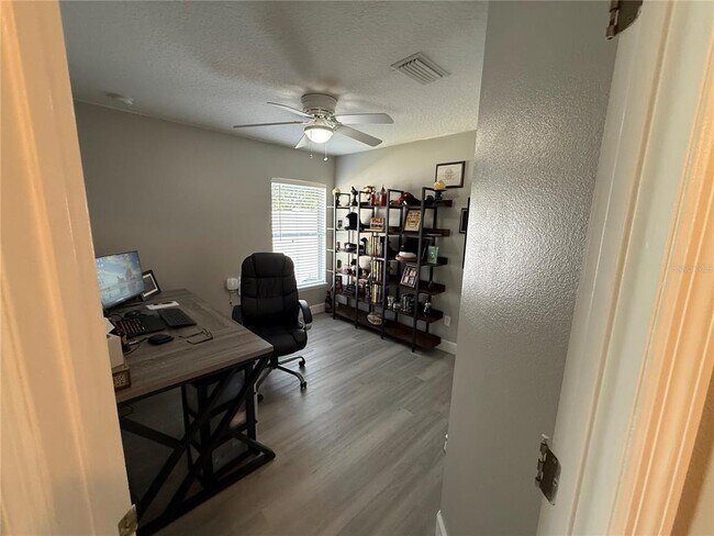 Building Photo - 37 Burnside Dr
