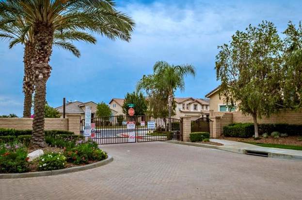 Building Photo - 29810 Cottonwood Cove