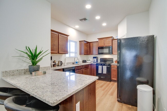 Building Photo - 243 San Clemente Ave NW