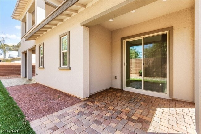 Building Photo - 10314 Apache Blue Ave