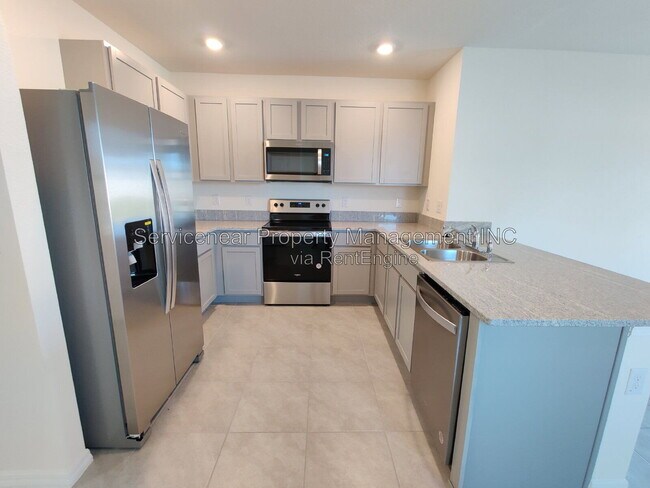 Building Photo - 33997 Jasper Stone Dr