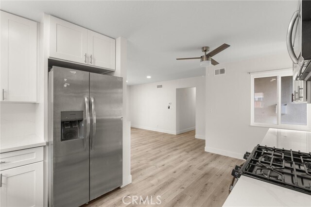 Building Photo - 5561 Spa Dr