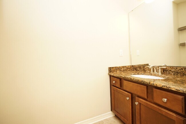 Building Photo - 1305 Finck Rd