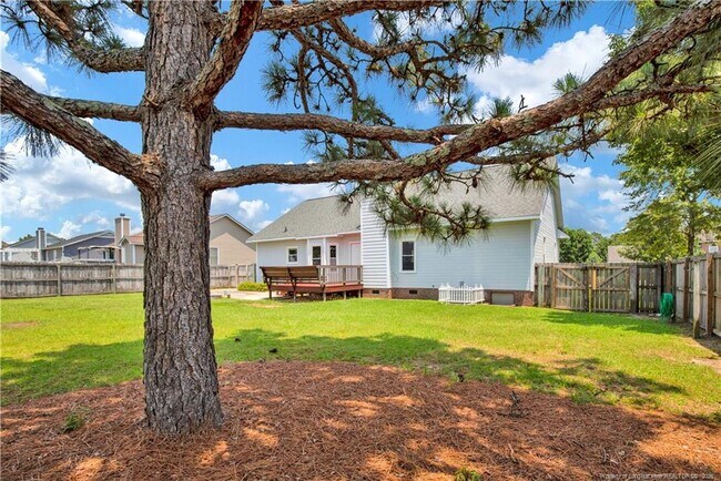 Building Photo - 380 Eileen Dr