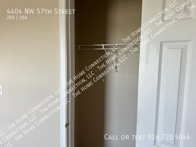 Building Photo - 4404 NW 57th St