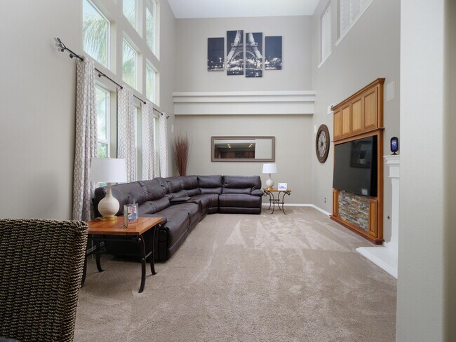 Building Photo - 29158 Black Pine Way