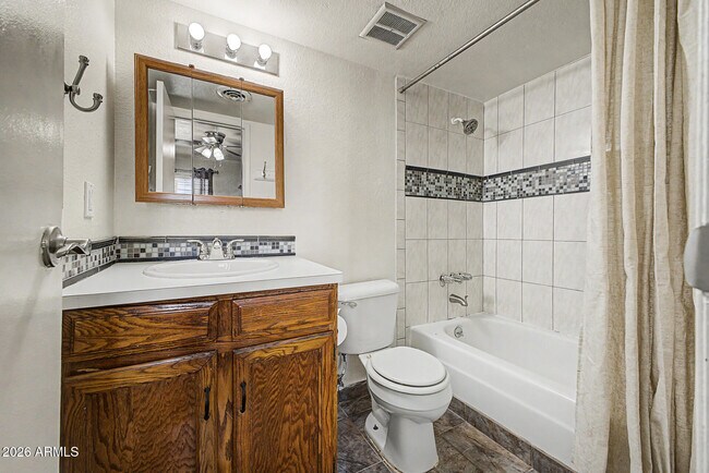 Building Photo - 3314 N 68th St
