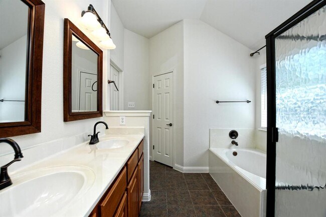 Building Photo - 2712 Brubeck Bend