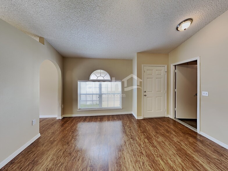 Building Photo - 6407 Tabogi Trl