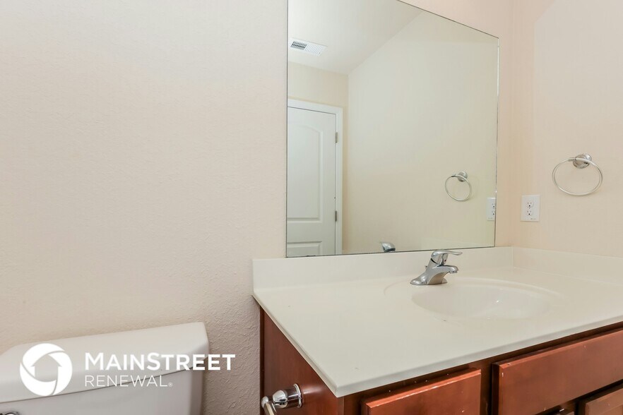 Building Photo - 3619 Stargell Dr