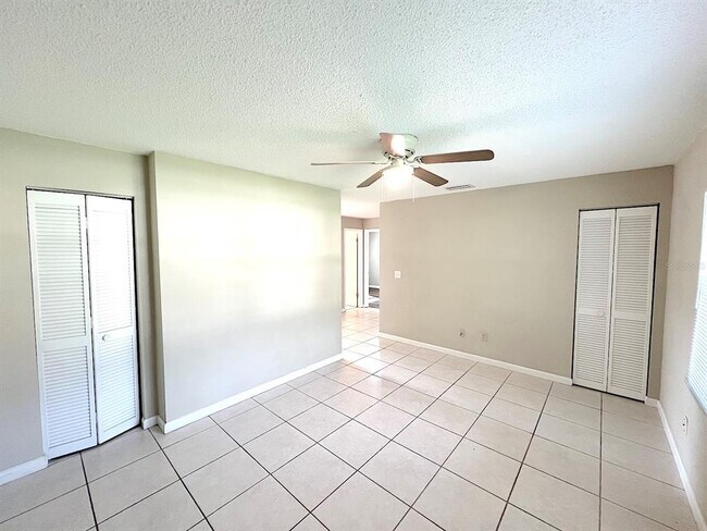 Building Photo - 2 Plateau Ln