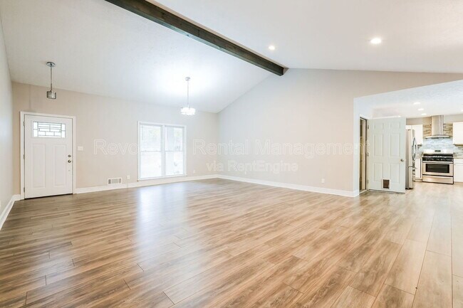 Building Photo - 1027 Mandalay Ct SW