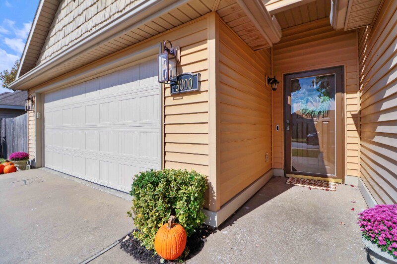 Building Photo - 3000 SW Wentworth Ave