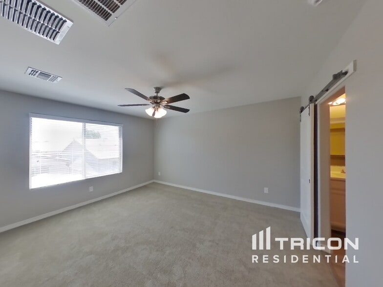 Building Photo - 4837 W Leodra Ln