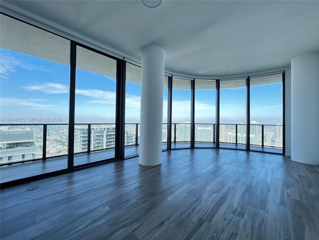 Building Photo - 801 S Miami Ave