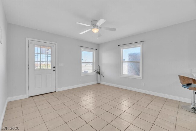 Building Photo - 235 Zinc St