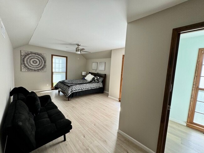 Building Photo - 61 Southgate Course