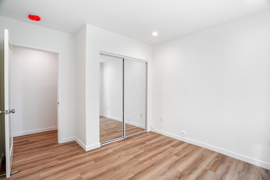 Building Photo - 5187 20th St