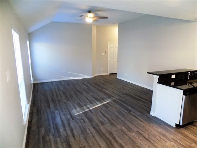 Building Photo - 12411 Greensbrook Forest Dr