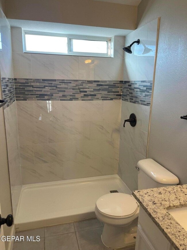 Building Photo - 264 Bagwell Ct