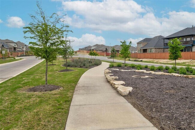 Building Photo - 311 Tangerine Dr