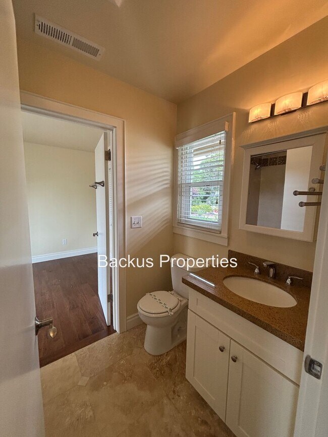 Building Photo - Stunning three bedroom home in picturesque...