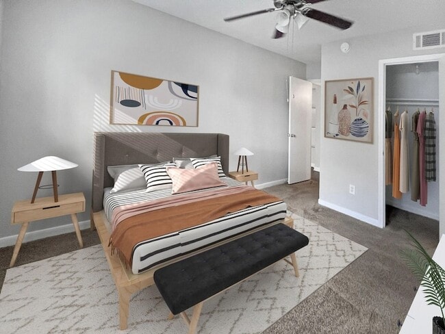 Building Photo - 874 Yorkchester Dr