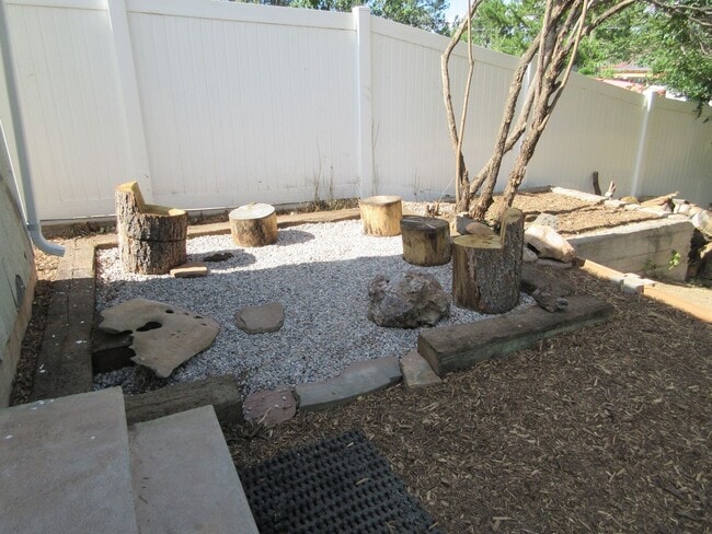 Building Photo - 3 bed - 2 bath Single Family Home in the Heart of Cedar City