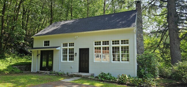 Primary Photo - 50 Mountain Rd