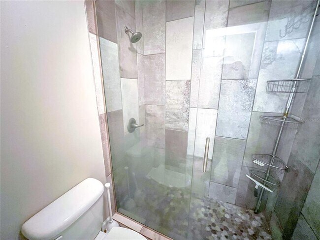 Building Photo - 2601 SW Archer Rd