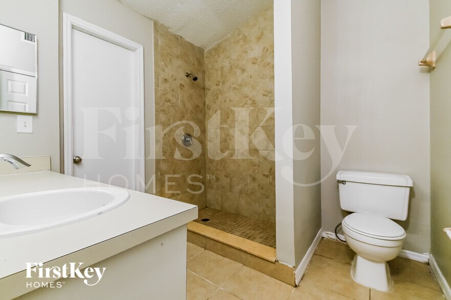 Building Photo - 1310 Keel Pl