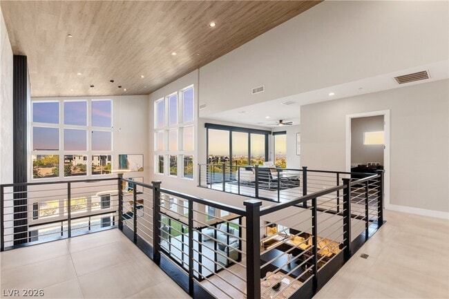 Building Photo - 5394 Succulent Rose Dr