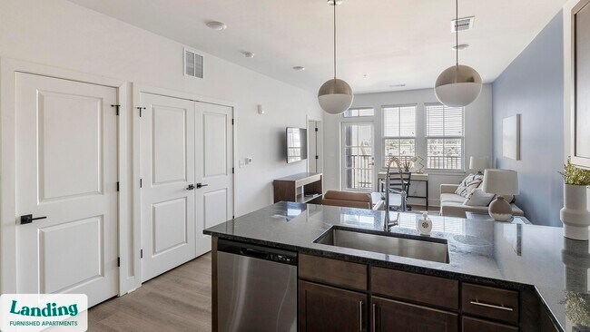 Building Photo - 170 Graphics Dr