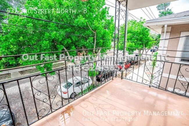 Building Photo - 537 2nd St N