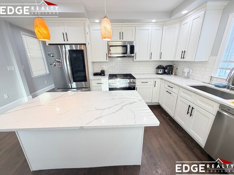 Building Photo - 36 Tremont St