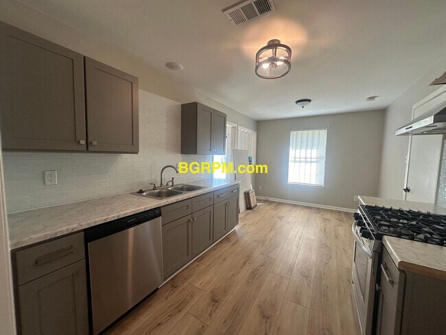 Building Photo - 9 Bradburn Rd