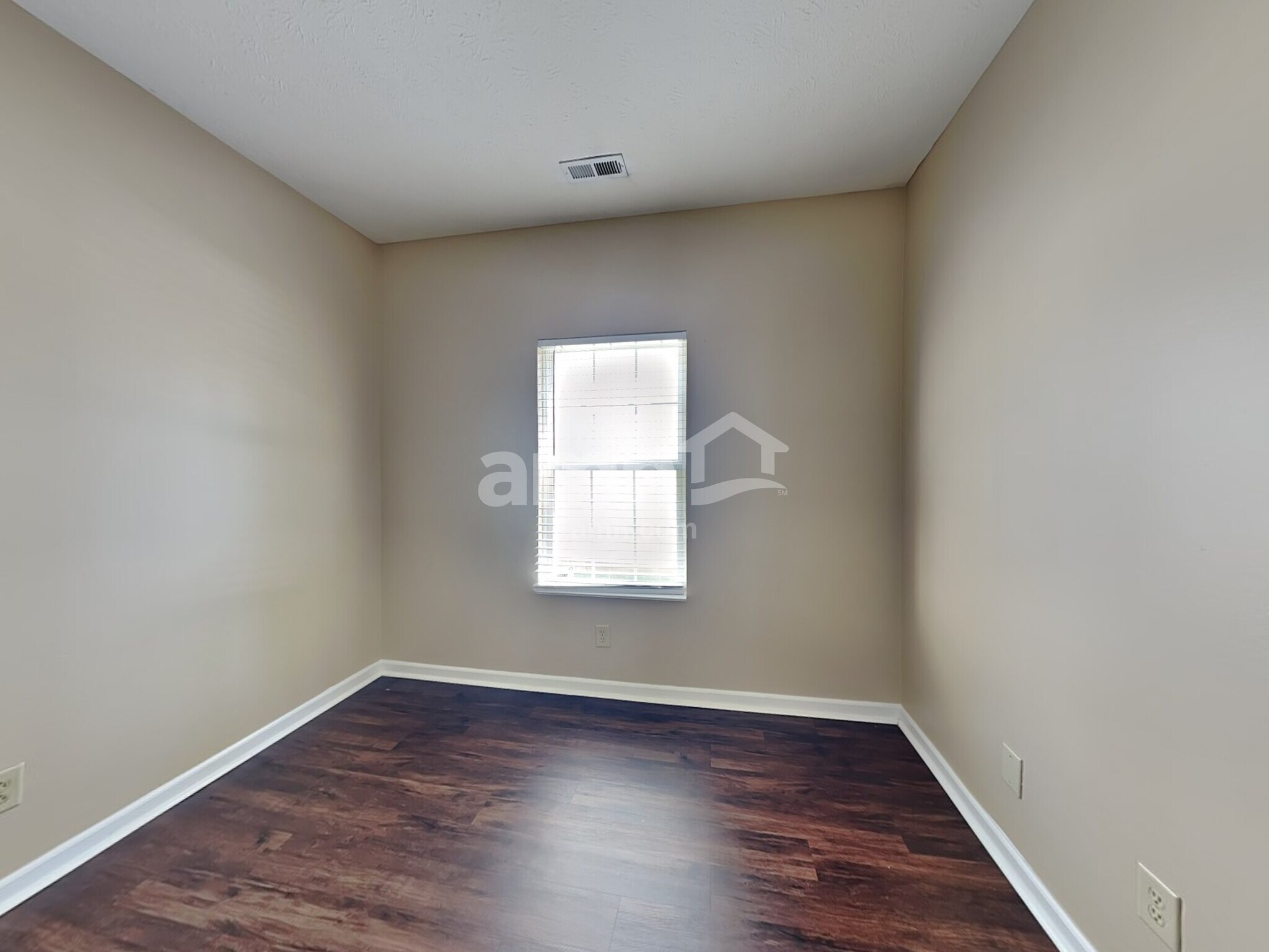 Building Photo - 8060 Chesterhill Way