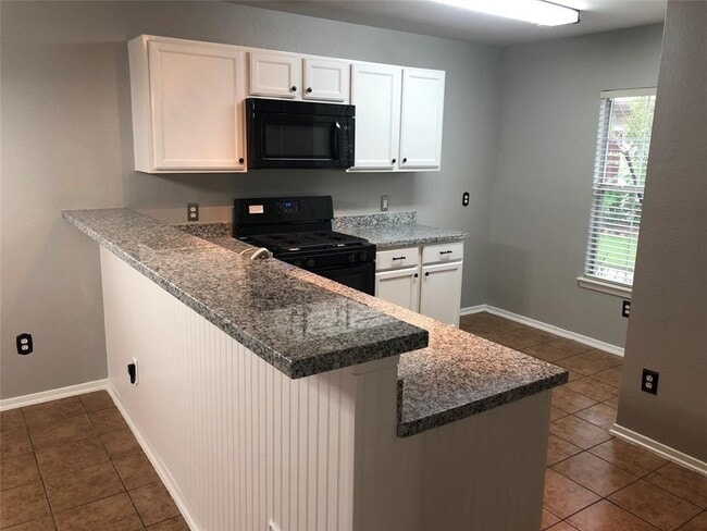 Building Photo - 21819 Mossy Field Ln