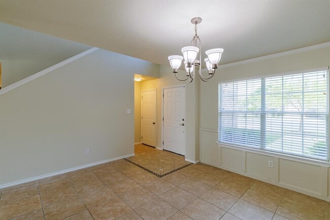 Building Photo - 157 Brickyard Ln