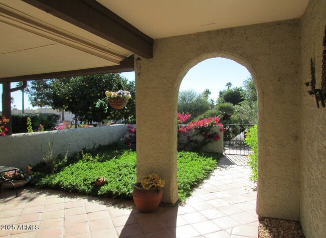 Building Photo - 9438 E Michigan Ave