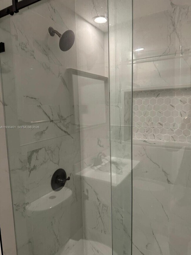 Building Photo - 12421 SW 50th Ct