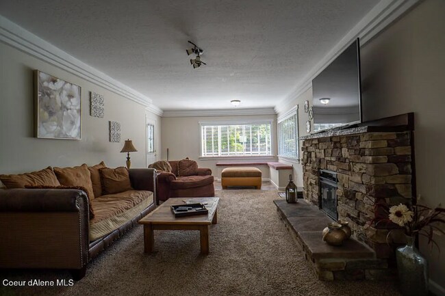 Building Photo - 723 N Government Way