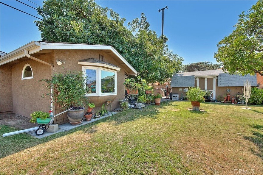 Building Photo - 2147 E Rio Verde Dr