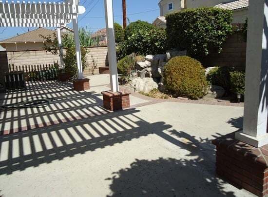 Building Photo - 772 W Garvey Ave