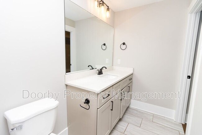 Building Photo - 2760 Ridge Park Dr
