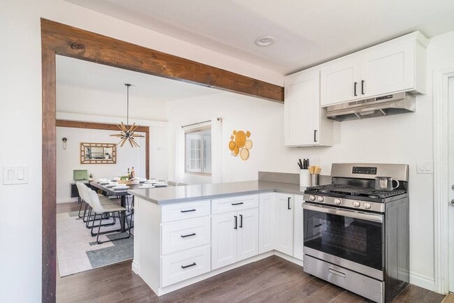 Building Photo - 57405 Navajo Trl