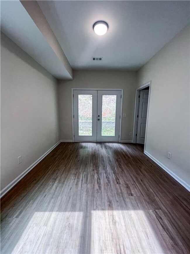 Building Photo - 2 Bedroom Single Family Home - Forsyth County