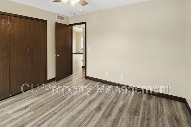 Building Photo - 2409 Heritage Dr