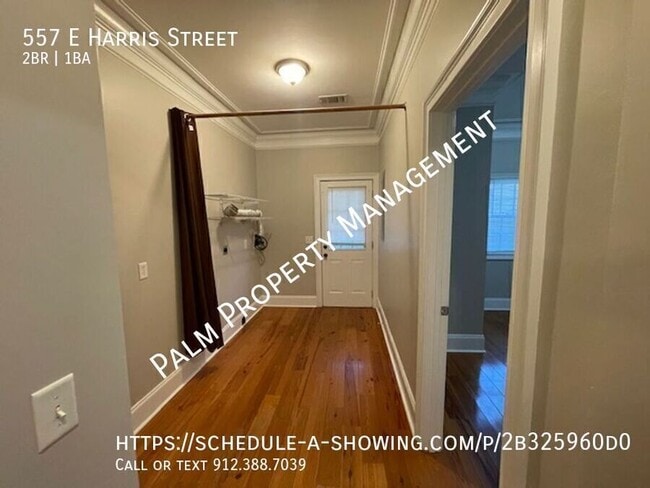 Building Photo - 557 E Harris St