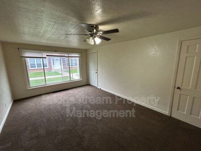 Building Photo - 1317 Salem Ave